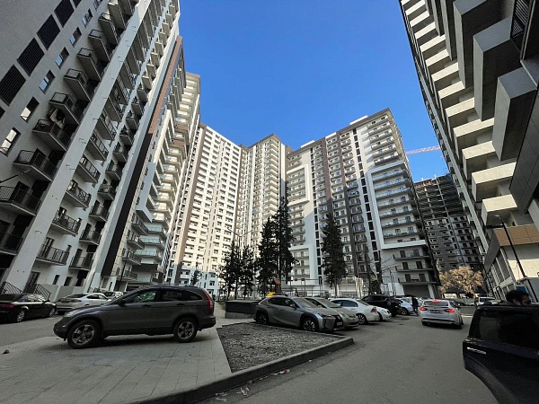 продажа квартиры с удобной транспортной доступностью Трехкомнатная квартира