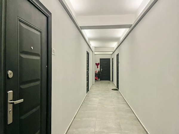 продажа 2 комнатной квартиры в районе Вашлиджвари Просторная 2 комнатная квартира